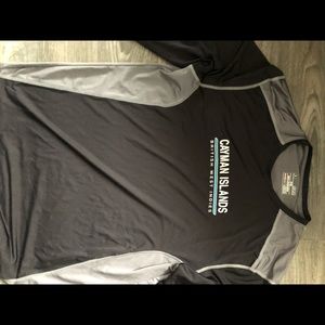 Under armour dri fit long sleeve. Cayman Islands!
